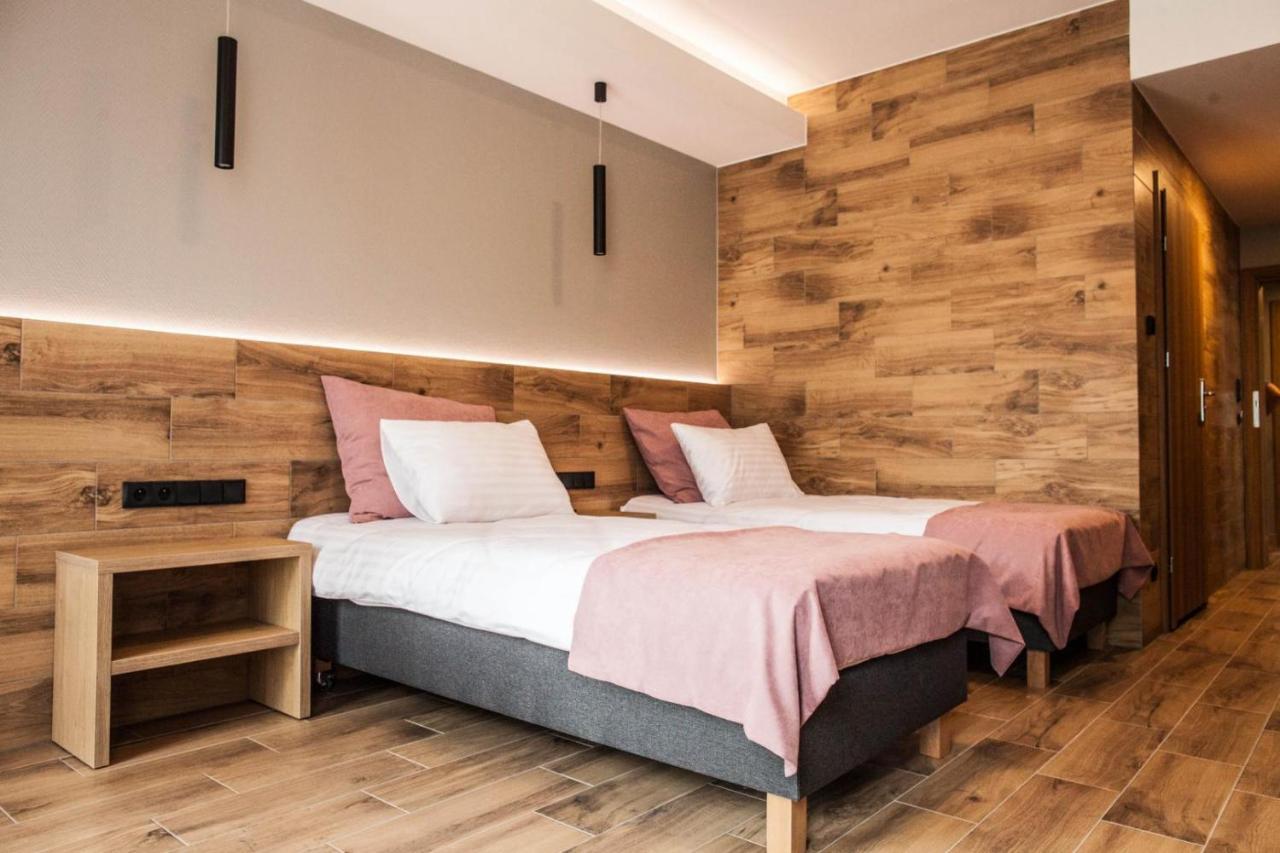 Hotel Rancho Pcim Екстер'єр фото