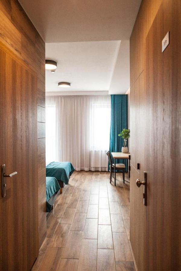 Hotel Rancho Pcim Екстер'єр фото